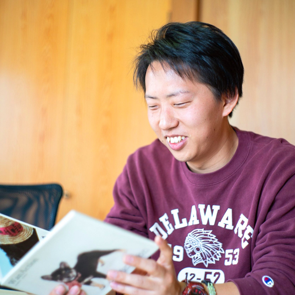 大切な”家族”の一生を、写真として残す。ペット撮影のプロが届けるフォトブックの力。